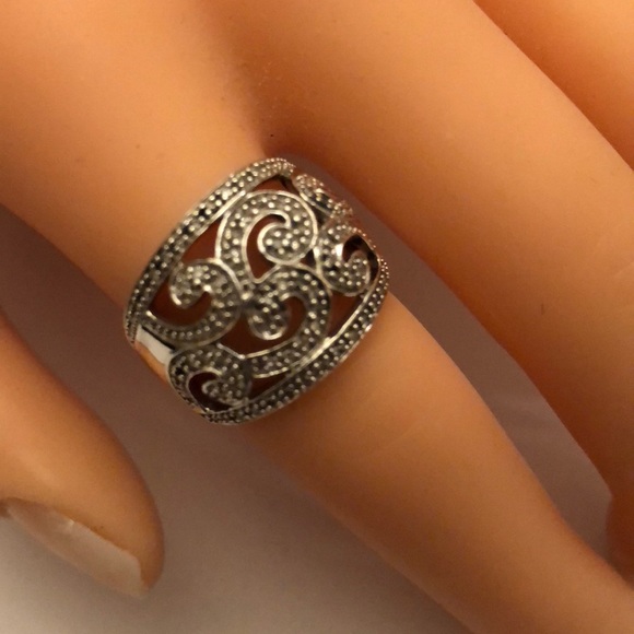 Sparkling silver Fashion Ring - Picture 2 of 3